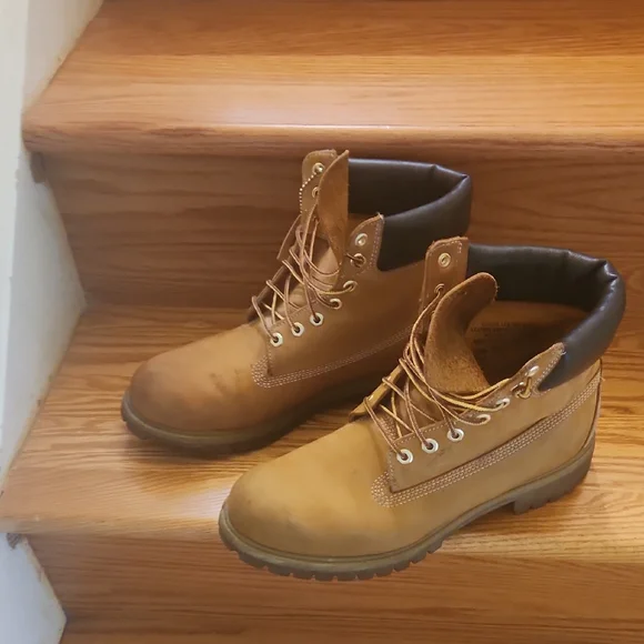 Timberland | Shoes | Timberland Tan And Brown Boots Rugged  display picture 1